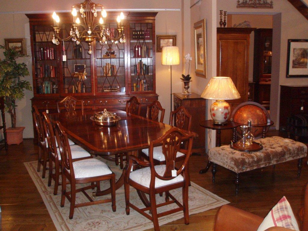 Klassiek interieur exclusieve salons engelse franse zetels ...
