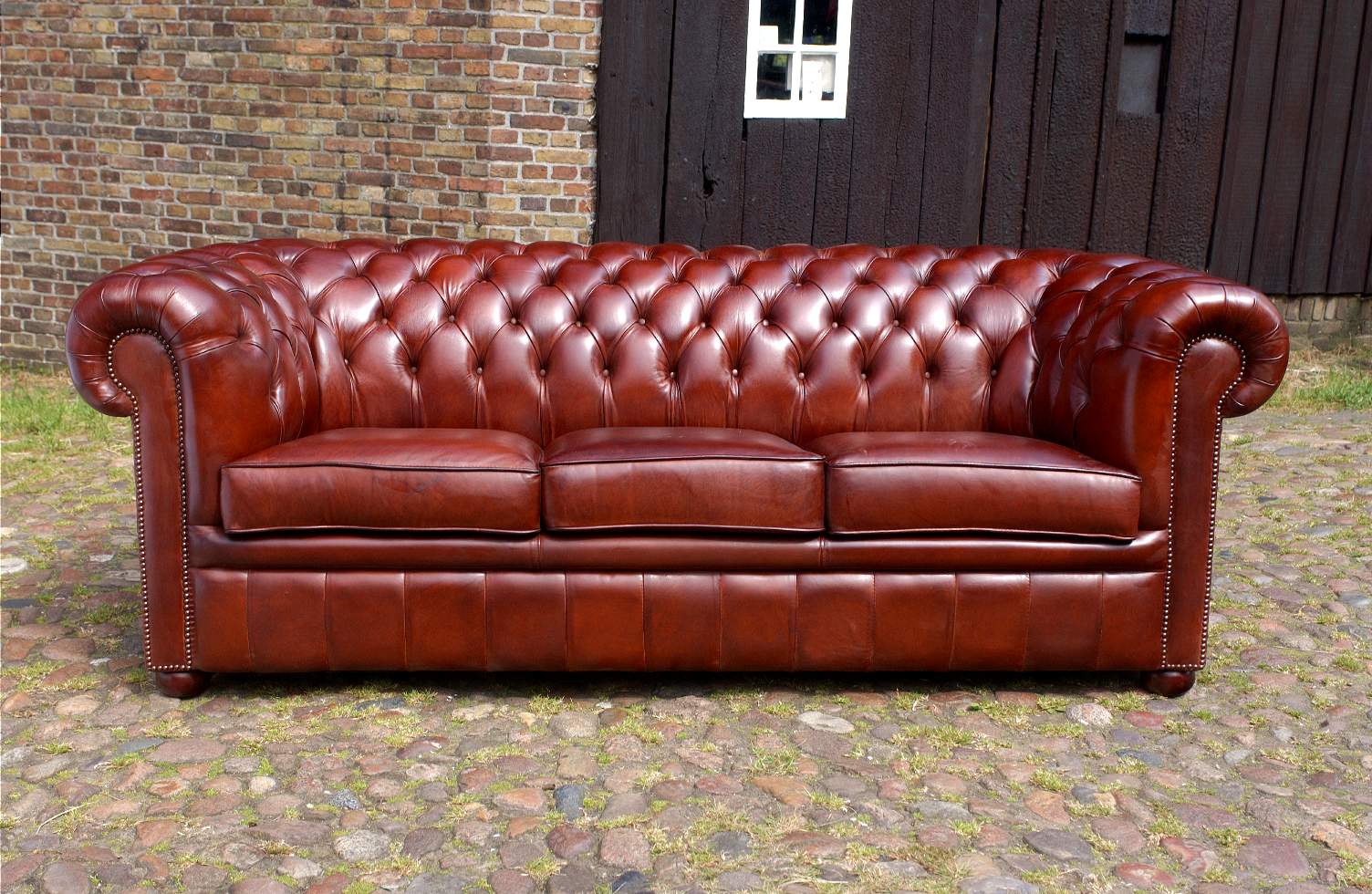 Emotie benzine de ober Chesterfield - Zetels - Te koop - Mechelen - Antwerpen - banken - Fauteuils  - maatwerk