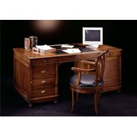 Desk in cherry
